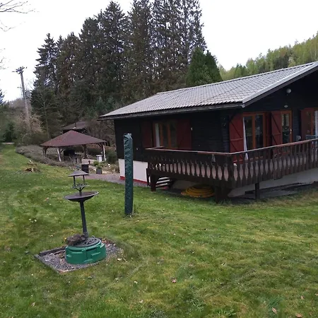 Chalet Unique In The Woods Near *